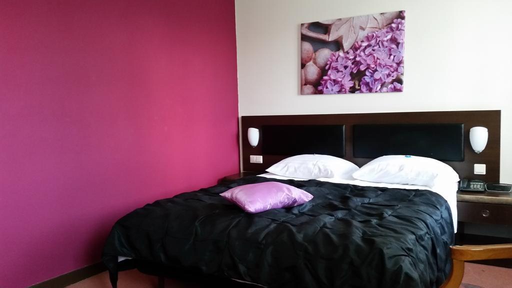 Hotel Arnhem Centraal Bilik gambar
