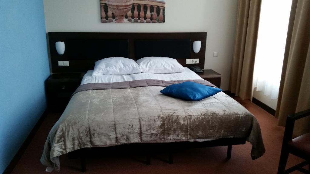 Hotel Arnhem Centraal Bilik gambar