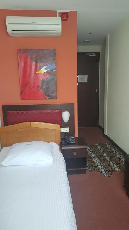 Hotel Arnhem Centraal Luaran gambar
